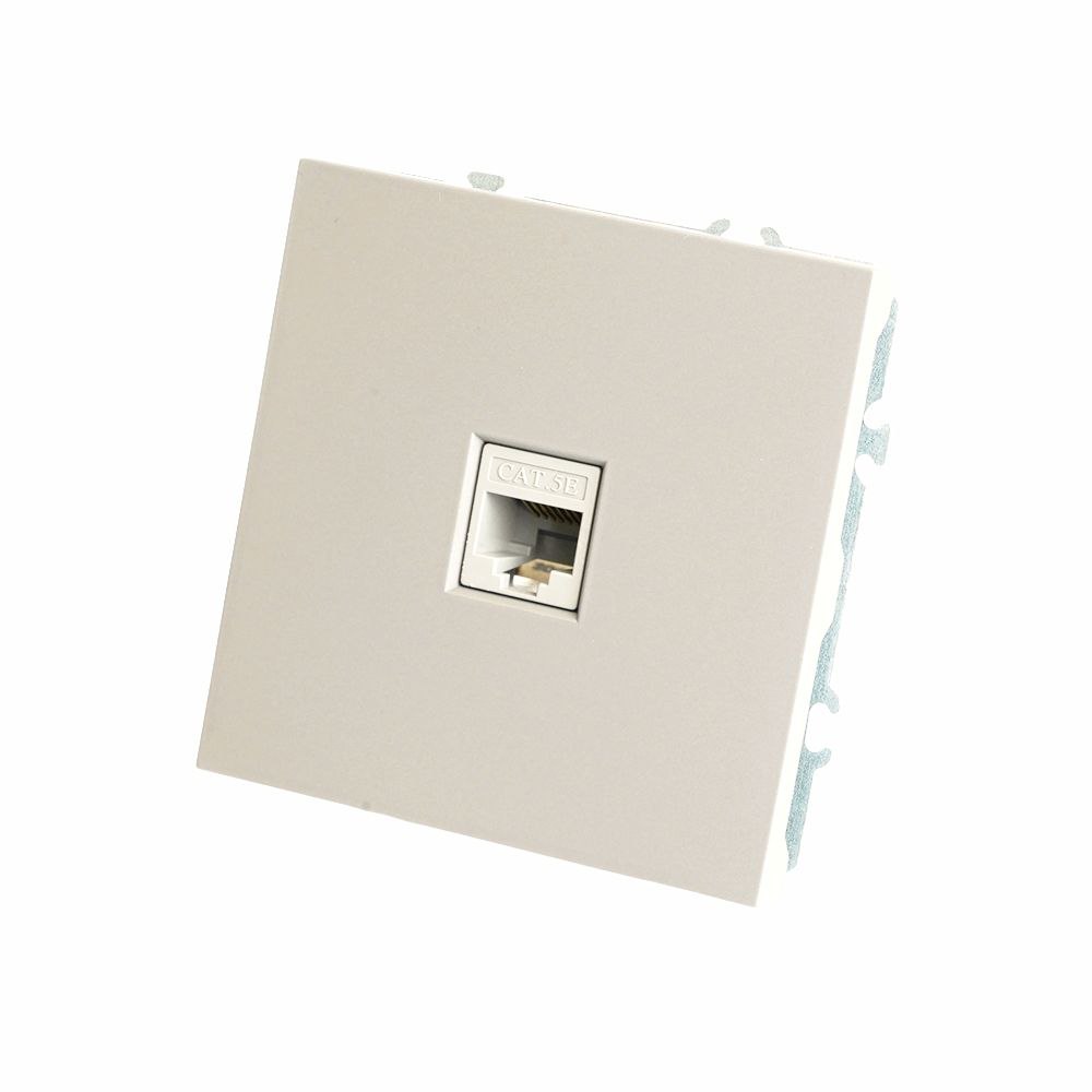 Телефонная розетка BRILUX золотая (CAT 3)